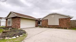 3823 Pecan Cir, La Porte, TX 77571