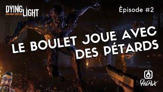 Le boulet joue avec des pétards