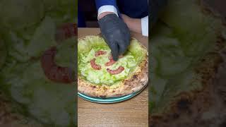 6 mani ,un solo cuore per una pizza speciale 