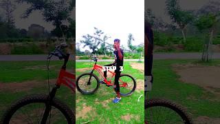 wheelie stund viral this #short video #youtube short # short video #tren ding #cycle stunt cycle