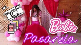 Fiesta temática BARBIE decoracion con globos y alfombra ROSA