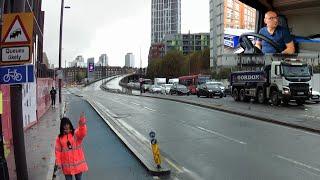 Causing chaos in London with my extender flatbed  Trucker Floz  [4K]