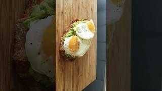 My lovely breakfast ️Roasted bread with avocado & eeg  #shorts #choicemyfood