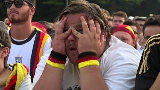 Pure Enttäuschung: Deutsche Fans auf der Fanmeile in Berlin