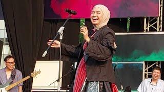 SALMA SALSABIL itu pelawak apa penyanyi sih ? 