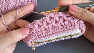 Beautiful! Crochet mini coin purse. You can make money with this crochet idea.