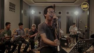 Menemukanmu - Seventeen | Pandika Kamajaya Feat Dapur Music Project Live Cover