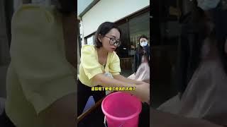 这么奇葩的取翡翠手镯方式，你肯定没见过（4）#翡翠 #翡翠手镯 #翡翠直播 #玉石