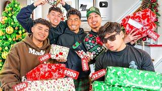 5 BEST FRIENDS PLAY SECRET SANTA!! *UNLIMITED BUDGET*