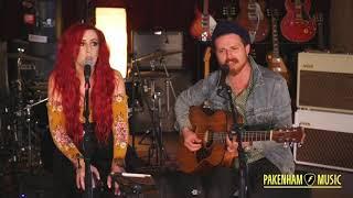 'Come On In My Kitchen' Aaron Schembri Live at Pakenham Music - Feat. Rosie Conforto