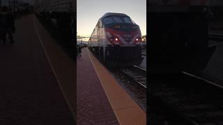 Metra Trains!  Monday Morning Dual-Engines! #locomotives #train #railfanningamerica