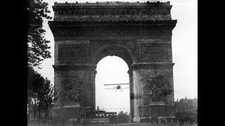 Charles Godefroy flying a Nieuport 27 through the Arc de Triomphe (1919)