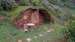 Build a cozy shelter in the woods, The Hobbit's House