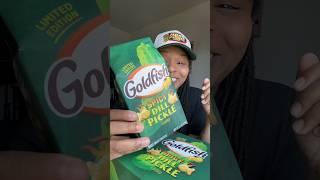 Trying Spicy Dill Pickle Goldfish #snacks