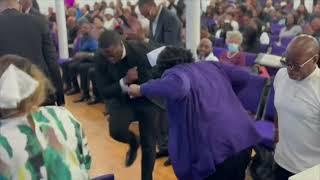  SUNDAY PRAISE BREAK  w/ Bishop Hezekiah Walker (2024)