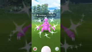 Shiny Heracross Catch and Mega Evolution in Pokemon go