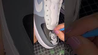 Love the process!#snobvibe #sneakerheads #sneakercustoms #customsationart #sneakercustoms #custom