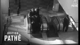 UN Assembly Opens (1952)