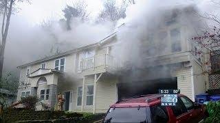 SE Portland garage goes up in smoke