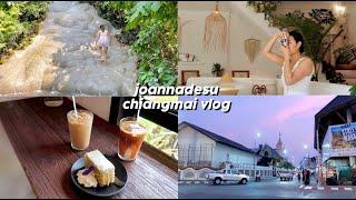 [THAILAND VLOG] Bua Tong Sticky Waterfall, Doi Suthep Sunsets and Cafes!