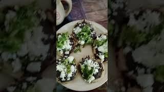 #sopes #salsa en molcajete # almuerzo