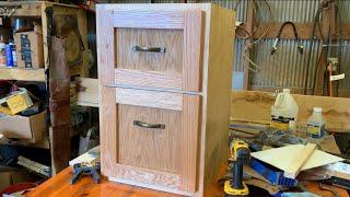 Building Custom Shaker Cabinets [Rod Building Table]