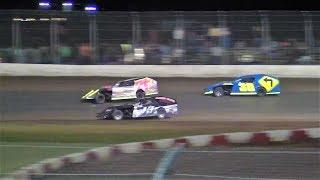 Strawberry Cup IMCA MOD feature James vs. Drager 2017