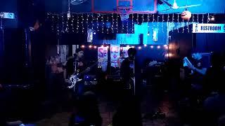 Blitzkrieg Bop Cover (The Whistle PH)