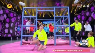 《快乐大本营》看点: 焦俊艳紧拥乔振宇 Happy Camp 10/24 Recap: Zhao Jinyan Holds On Tight To Qiao Zhenyu【湖南卫视官方版】