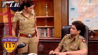 Hanuman Pandey लड़की की गंदी तस्वीर देखते हुए पकड़ा गया | Full Episode | FIR Episode 117