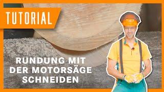 Richard zeigt: Rundholzverbindung schneiden I #Motorsäge Tutorial