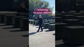  Порошенко показав, як працюють генератори для військових