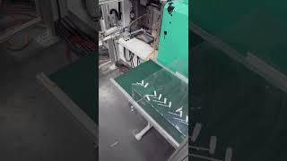 Automation in medical plastic production #manufacturing #engineering #plastics