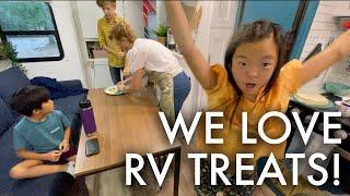 RAINY DAY IN THE RV! : Adventuring Family of 11