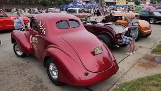 Classic cars by the 1000s USA wide major old car shows