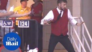 Houston Rockets usher busts out incredible dance moves - Daily Mail