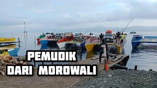 EPIC Eid Travel Chaos! Passengers Stranded for Hours on Traditional Boats - LIVE 2024