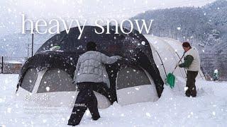 Romantic and Isolated Snowy Camping|Warm Winter Camping Despite Scary Winds |Winter Camping in Korea