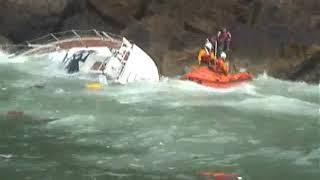 Brave RESCUE from a Wrecked £250k Yacht | Powerboat Training UK