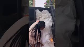 Bride’s dress couldn’t fit in the car