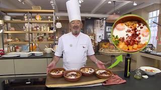 Karlos Arguiñano hace unos huevos a la flamenca en homenaje a la catedral de Sevilla