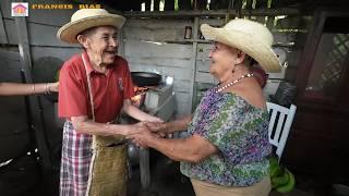 LO SACAMOS DEL ASILO por un día Y MIREN LO QUE HICIERON Chiche y Amantina en un campo dominicano