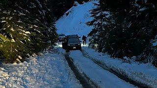 More than 20 vehicles trapped in Oregon snowstorm after GPS error