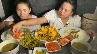 Nepali mukbang.Kalo dhal geu Salmon fish fry bhat mukbang