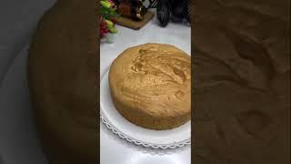 making a cake at home #shortvideo #food #breakfast #india #recipe #america #cake #karen #home #fut