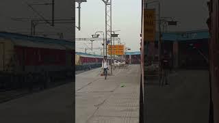 railwayof minister to Rewa to New Delhi #indianrailways #remix #railway #train #irshad786 #subscribe