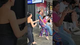 It hurts like a gunshot-Thai Street Food
