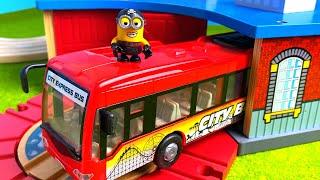 Unforgettable Fun: Minions Take Over Bus and Airplane