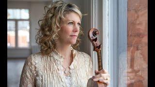 Natalie MacMaster, Mary Frances Leahy and Troy MacGillivray - Red Shoe Pub