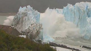 Argentinian glacier collapses on camera